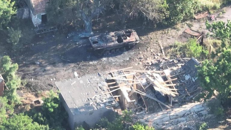 Морські піхотинці ЗСУ взяли у полон 11 російських окупантів 6 Морські піхотинці ЗСУ взяли у полон 11 російських окупантів