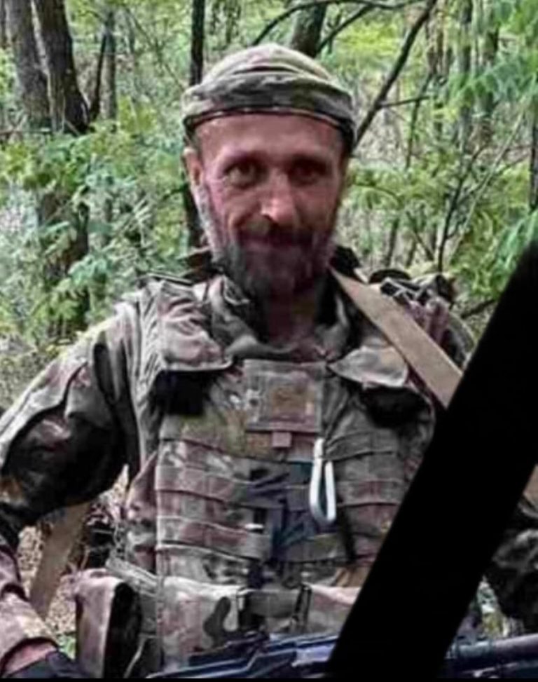 На війні з окупантом загинув житель Тлумача - Василь Мисак (ФОТО) 7 297773954 440808534744770 4178504137948438118 n