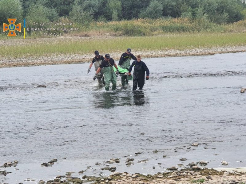 В Заболотівській громаді втопився чоловік: тіло знайшли за 8 метрів від берега