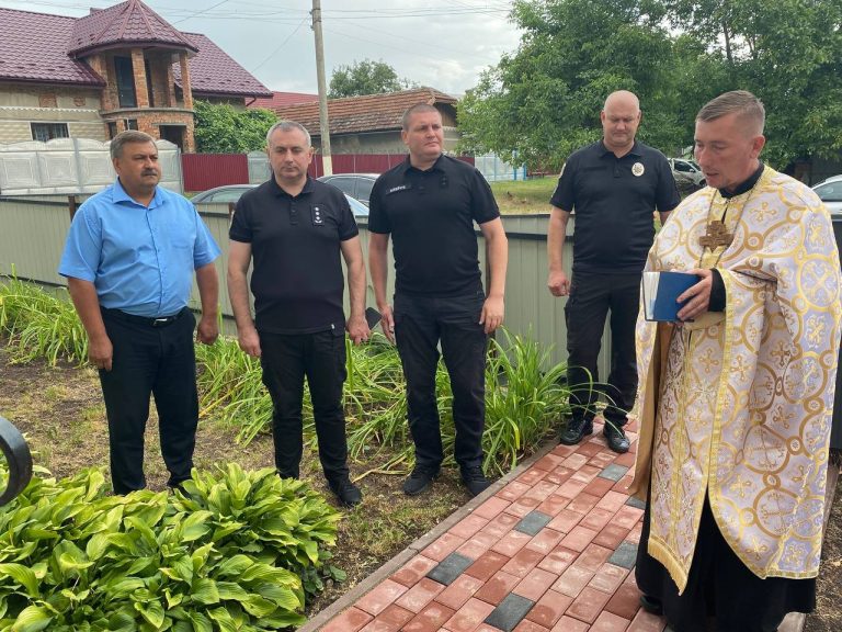 У селі на Городенківщині відкрили поліцейську станцію (ФОТО) 2 298762618 479295927343116 4149990530034299285 n