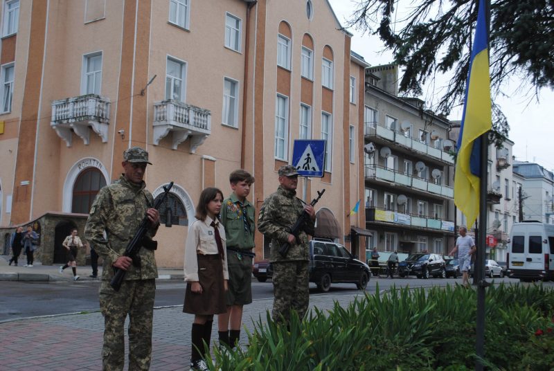 Підняття Державного прапора у Рогатині.