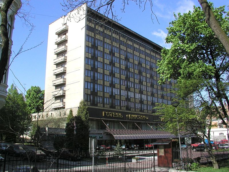 800px Hotel Dnister in Lviv 2002