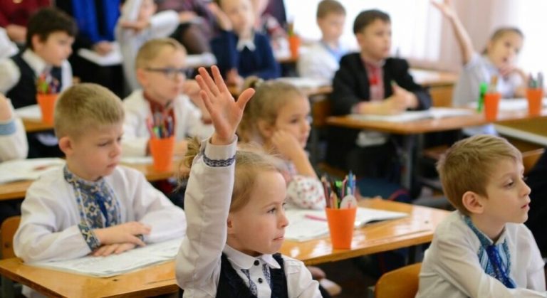 Польські школи готові з вересня прийняти 200-300 тисяч дітей з України 2 fd7fb818 83bb0193f78e1ce83eebd6834d14e63d