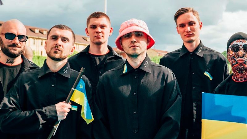 Гурт Kalush Orchestra відмовився виступати на одній сцені з російською діджейкою