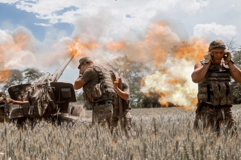 172 доба війни: ЗСУ відбили спроби штурму ворога на двох напрямках 5 На півдні ЗСУ вдарили по поромній переправі й двох районах зосередження сил ворога