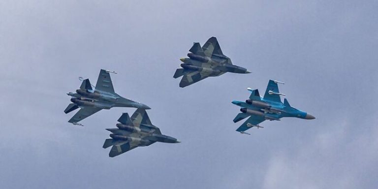 Стало відомо, яку кількість авіації РФ тримає біля кордонів з Україною 10 Стало відомо, яку кількість авіації РФ тримає біля кордонів з Україною