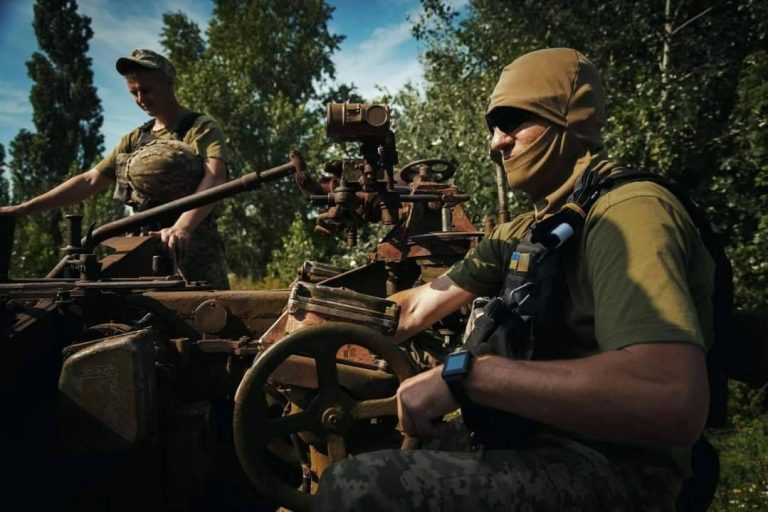 В Херсоні та Енергодарі ЗСУ знищили 3 артилерійські системи ворога й склад з боєприпасами