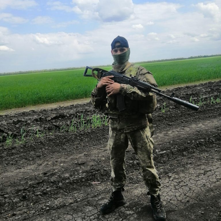 На війні загинув воїн з Прикарпаття - 21-річний Петро Чава (ФОТО) 4 306288461 501767895109078 539535390757101363 n