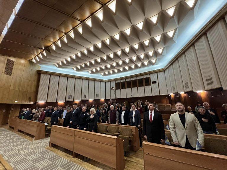 Депутати Франківської облради закликають заборонити діяльність УПЦ Московського патріархату 9 306357729 410512024543600 827298140321999805 n