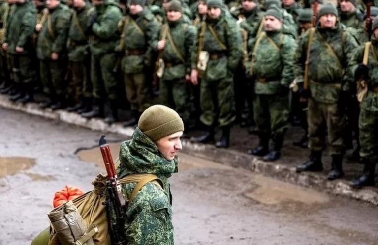 Засекречений пункт указу путіна про мобілізацію: планують призвати мільйон росіян 5 42539387