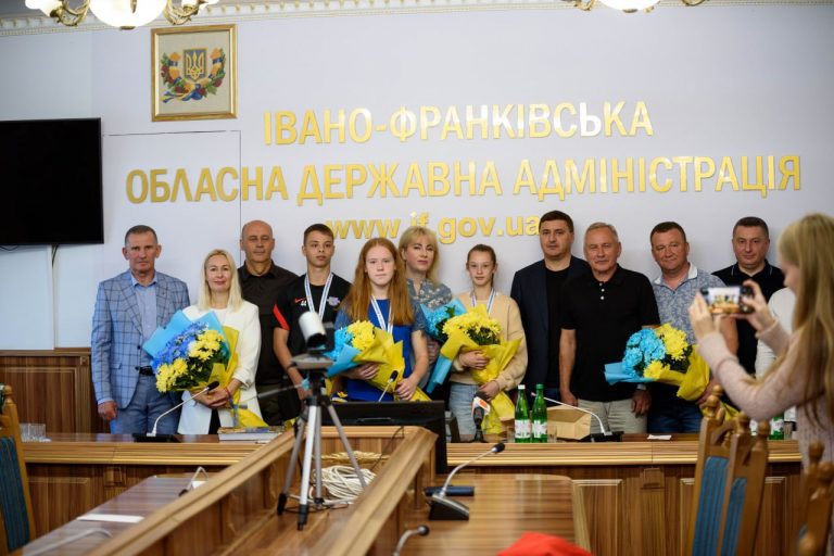 Боксери з Франківщини вибороли призові місця на чемпіонаті Європи (ФОТО) 4 4292d114 3fe8 423e 93f2 f28dbde15bda