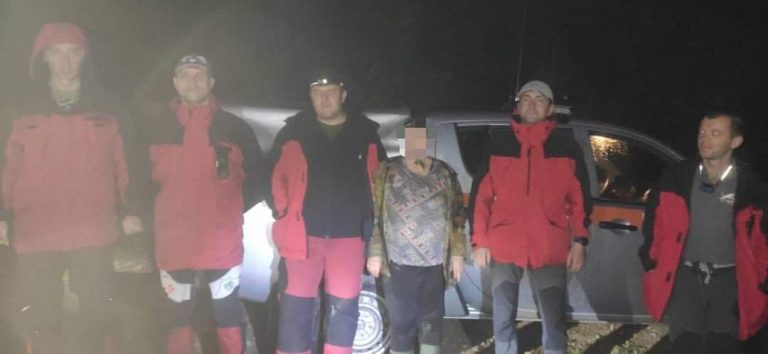 Рятувальники знайшли туристку, яка заблукала у лісовому масиві на Калущині (ФОТО) 11 FB IMG 1662791989931