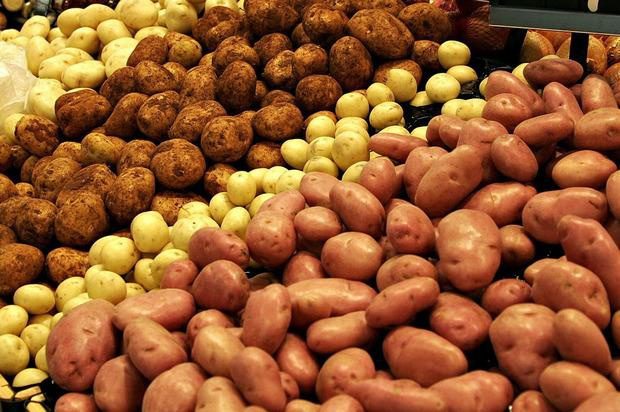 Стало відомо, яка нація їсть більше картоплі ніж українці