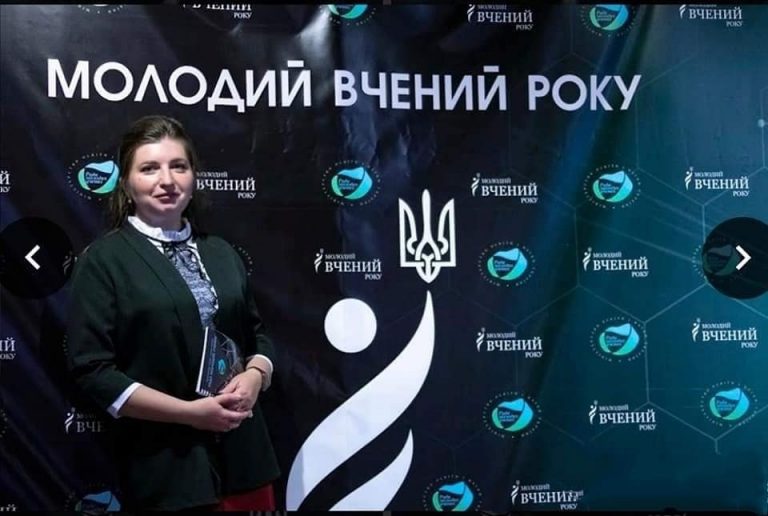 Праця за покликанням: франківчанка отримала нагороду "Молодий вчений року" 10 1665925434 5b41c3d87caa02af4e31