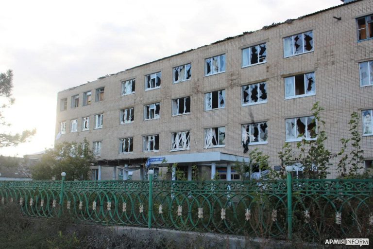 Селище-привид: Архангельськ на Херсонщині оговтується після російських обстрілів (ФОТО)
