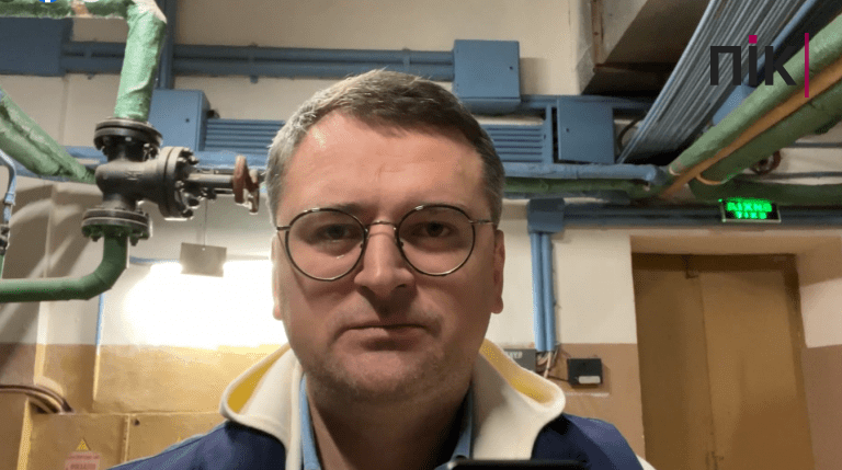 Терпець урвався: Дмитро Кулеба закликав ЄС застосувати санкції проти Ірану 12 Терпець урвався: Дмитро Кулеба з бомбосховища закликав ЄС застосувати санкції проти Ірану