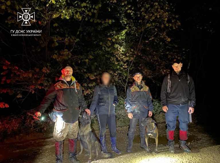 Збирала гриби і заблукала: на Прикарпатті розшукали зниклу жінку 14 311007077 412934940995875 1224222188341208417 n