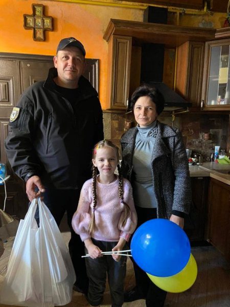 У Городенці відвідали сім'ї з дітьми, батьки яких захищають Україну (ФОТО)