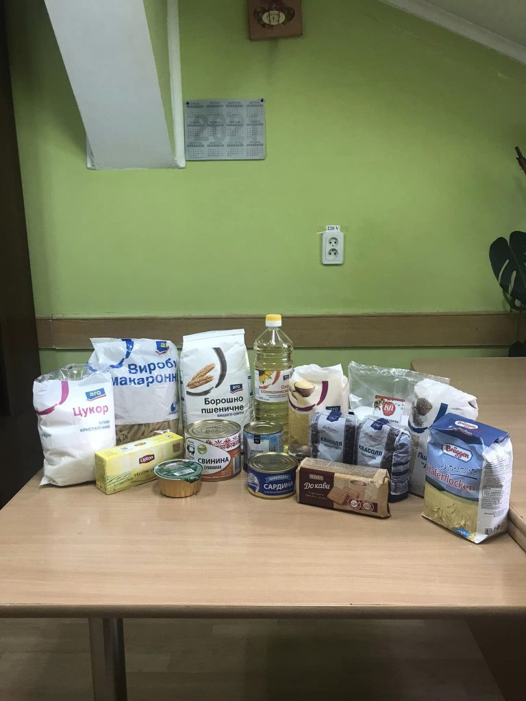 Продукти та засоби гігієни: на Надвірнянщині переселенцям видадуть допомогу від благодійного фонду 8 311783534 534793078473226 7509355217129028919 n