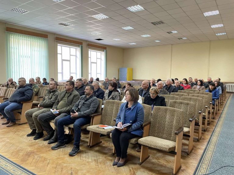 На Косівщині говорили проте, як виконуються завдання з мобілізації (ФОТО)