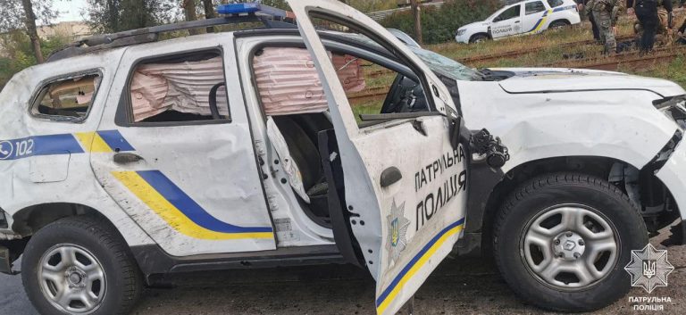 "Подарунок" від рашистів вибухнув поблизу службового авто запорізьких патрульних (ФОТО) 9 311980704 10226291011654238 639462779231072923 n