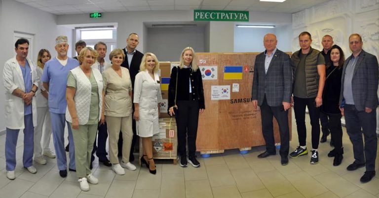 Бурштинська центральна міська лікарня отримала сучасне медичне обладнання 5 313182617 427024496283436 4422690027916872493 n