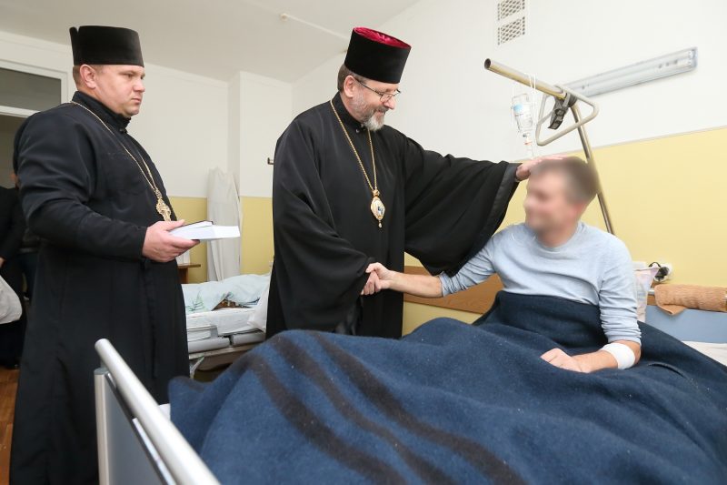 Блаженніший Святослав відвідав поранених захисників на Тернопільщині (ФОТО)
