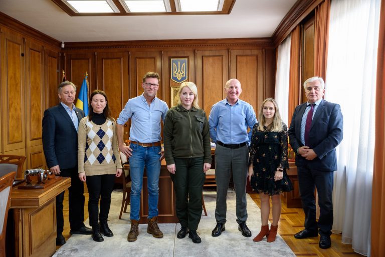 Французький фотограф у світлинах увіковічнить прикарпаток-військових 1 6346b9df476ce753934416