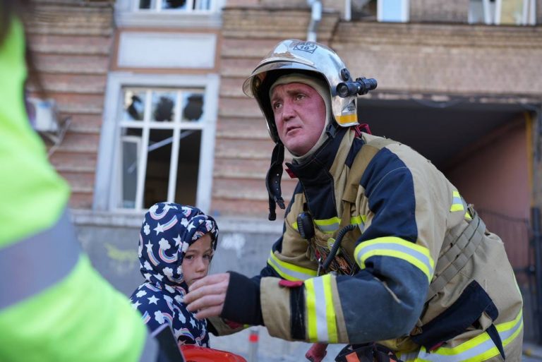 Стало відомо, в якому стані перебувають постраждалі від ракетних ударів по Києву 9 IMG 20221014 141349 497