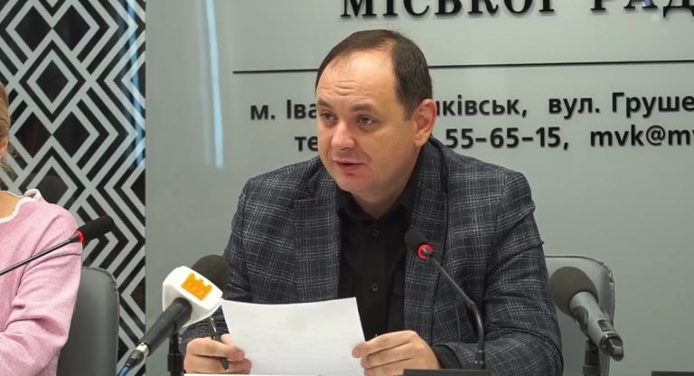 У Франківську облаштують п’ятдесят сховищ з альтернативними джерелами живлення 6 IMG 20221025 112010