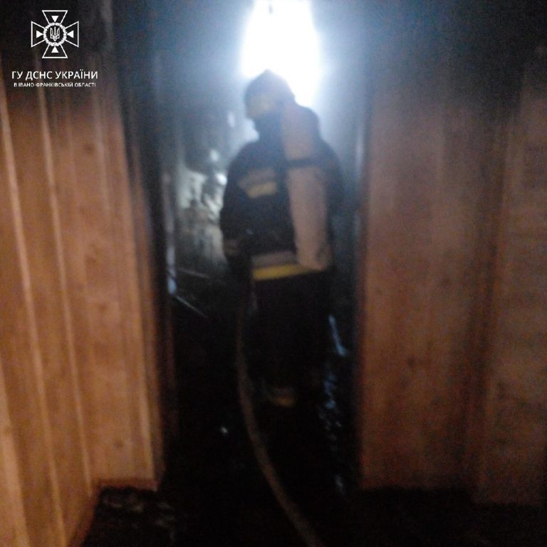 У Тлумачі трапилася пожежа в житловому будинку (ФОТО) 9 IMG 20221027 144236 099