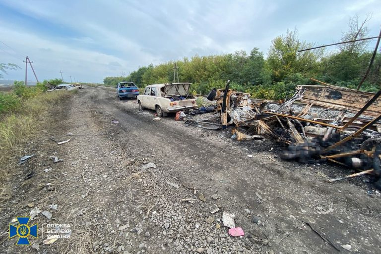 Нове звірство окупантів: на Харківщині виявили обстріляну колону, вбито 10 дітей (ФОТО 18+) 8 photo 2022 10 01 14 30 52