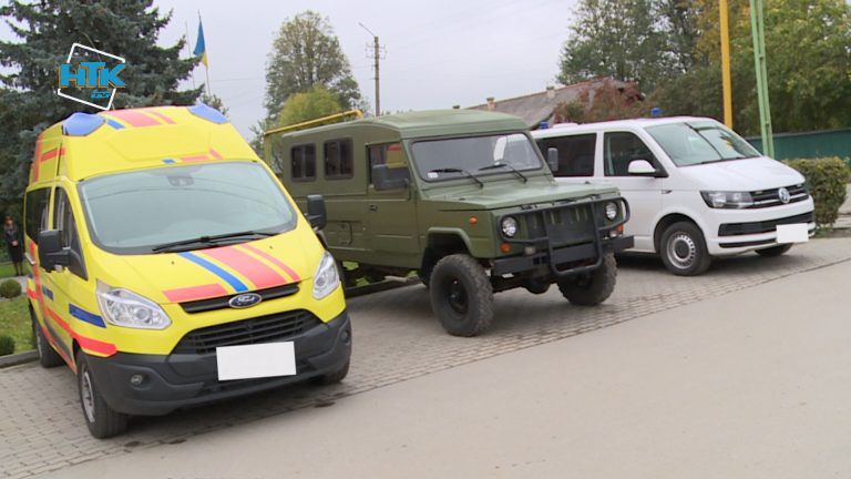 Благодійники з Коломийщини придбали три автівки для ЗСУ 7 try avto dlja zsu 031022