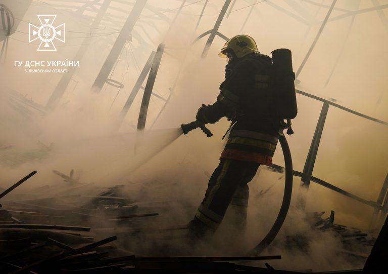 На Львівщині горіла квартира у дерев'яному будинку: загинув 47-річний чоловік 7 314328739 453013120257561 1075436573495260701 n