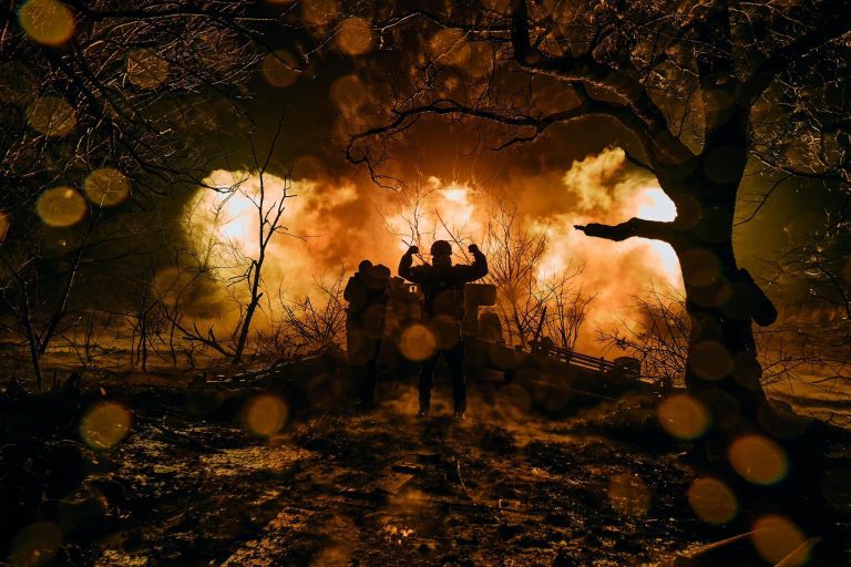 Ворог наступає на Донбасі, обороняється на Запоріжжі: головне від Генштабу на 277 день війни