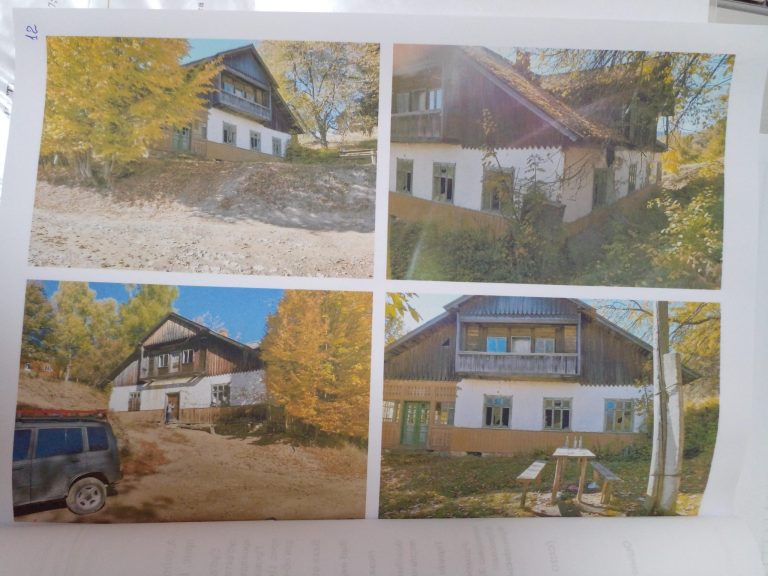 В центрі села: на Косівщині за 139 тисяч гривень продають адмінбудинок (ФОТО)