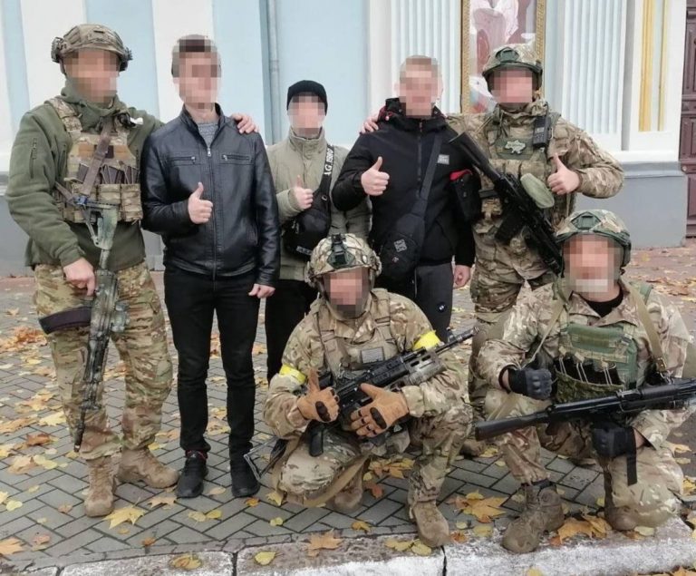 З ворожого полону повернулись троє морських піхотинців (ФОТОФАКТ) 3 photo 2022 11 19 11 48 55