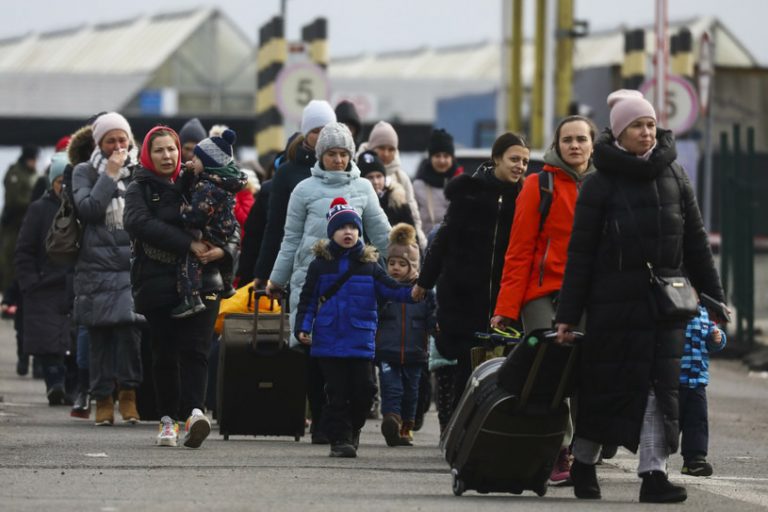 Стало відомо, у яких країнах українським біженцям найлегше знайти роботу