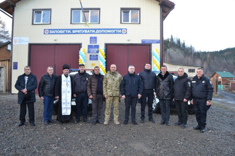 Правопорядок у гірських селах: на Верховинщині відкрили поліцейську станцію (ФОТО)