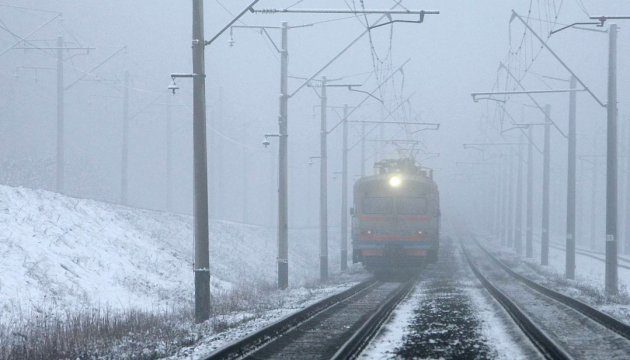Укрзалізниця призначає потяг Хутір-Михайлівський — Київ — Тернопіль (РОЗКЛАД РУХУ)