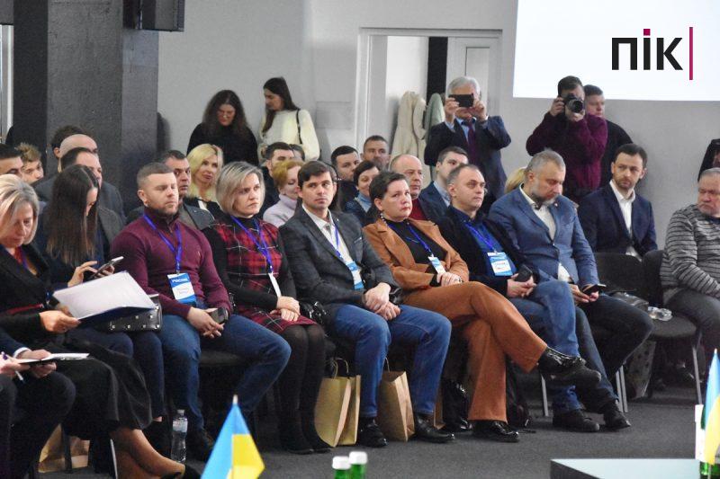 "Розвиток бізнес сектору України": стартувала головна економічна подія року для Прикарпаття (ФОТО) 17 DSC 0163 scaled