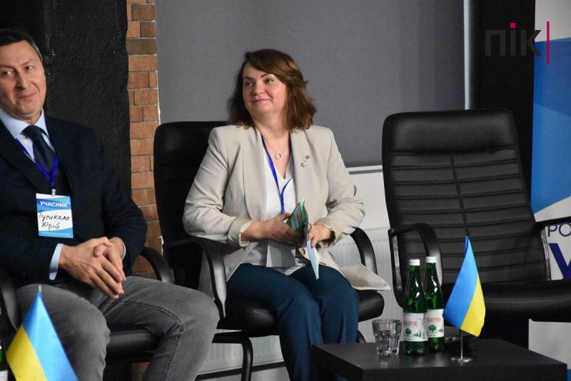 "Розвиток бізнес сектору України": стартувала головна економічна подія року для Прикарпаття (ФОТО) 34 DSC 0259 scaled