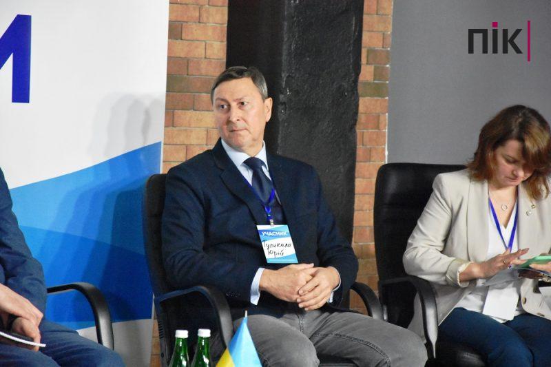 "Розвиток бізнес сектору України": стартувала головна економічна подія року для Прикарпаття (ФОТО) 41 DSC 0275 scaled