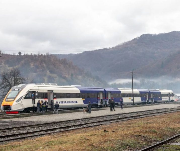 Після 15-річної перерви: Укрзалізниця відновлює залізничне сполучення з Румунією (ФОТО)