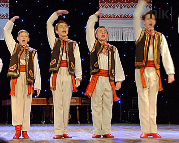 В Івано-Франківську відзначили 75-ліття видатного балетмейстера Івана Курилюка (ФОТО) 18 DSC 0134 scaled