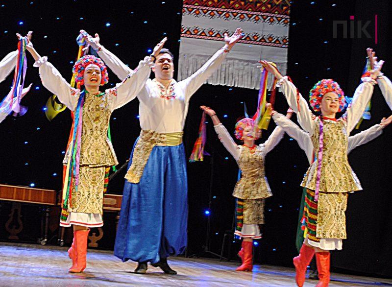 В Івано-Франківську відзначили 75-ліття видатного балетмейстера Івана Курилюка (ФОТО) 13 DSC 0204 scaled