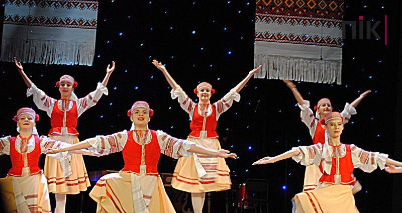 В Івано-Франківську відзначили 75-ліття видатного балетмейстера Івана Курилюка (ФОТО) 12 DSC 0221 scaled