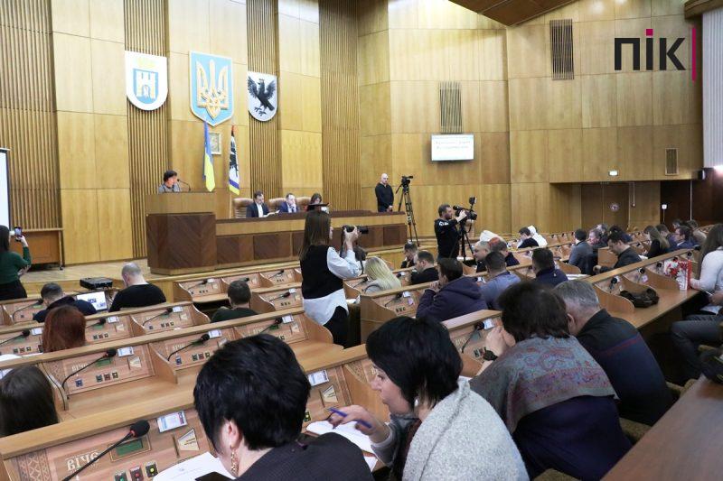 У Франківську відбулася сесія міської ради: що цікавого розглянули депутати (ФОТО) 29 IMG 8418 scaled