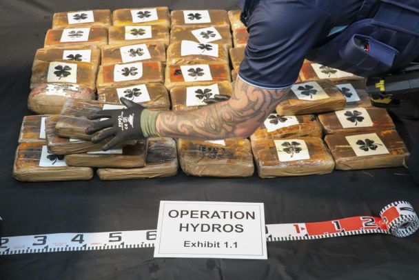У Тихому океані знайшли 3 тонни кокаїну: для якої країни були призначені наркотики