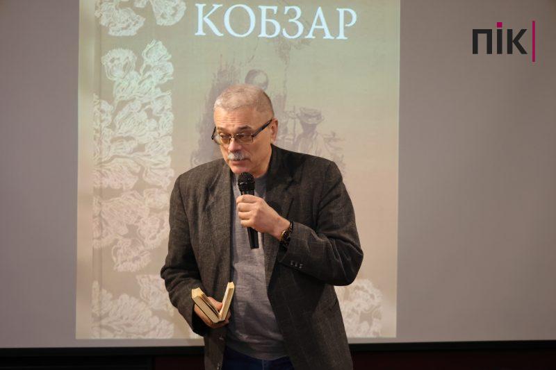 Люди Прикарпаття: Шевченківські читання в Івано-Франківську (ФОТО) 15 IMG 0488 resize scaled